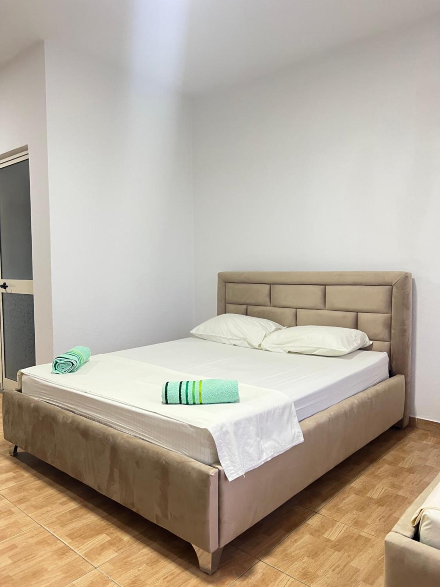 Guesthouse Cami Драч Екстериор снимка