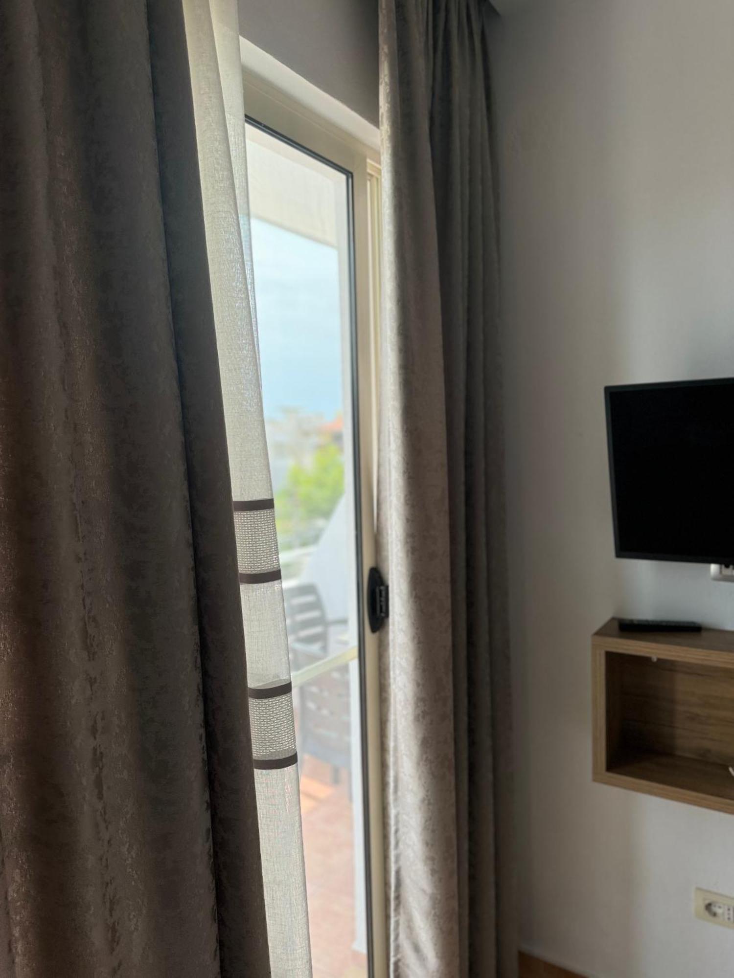 Guesthouse Cami Драч Екстериор снимка